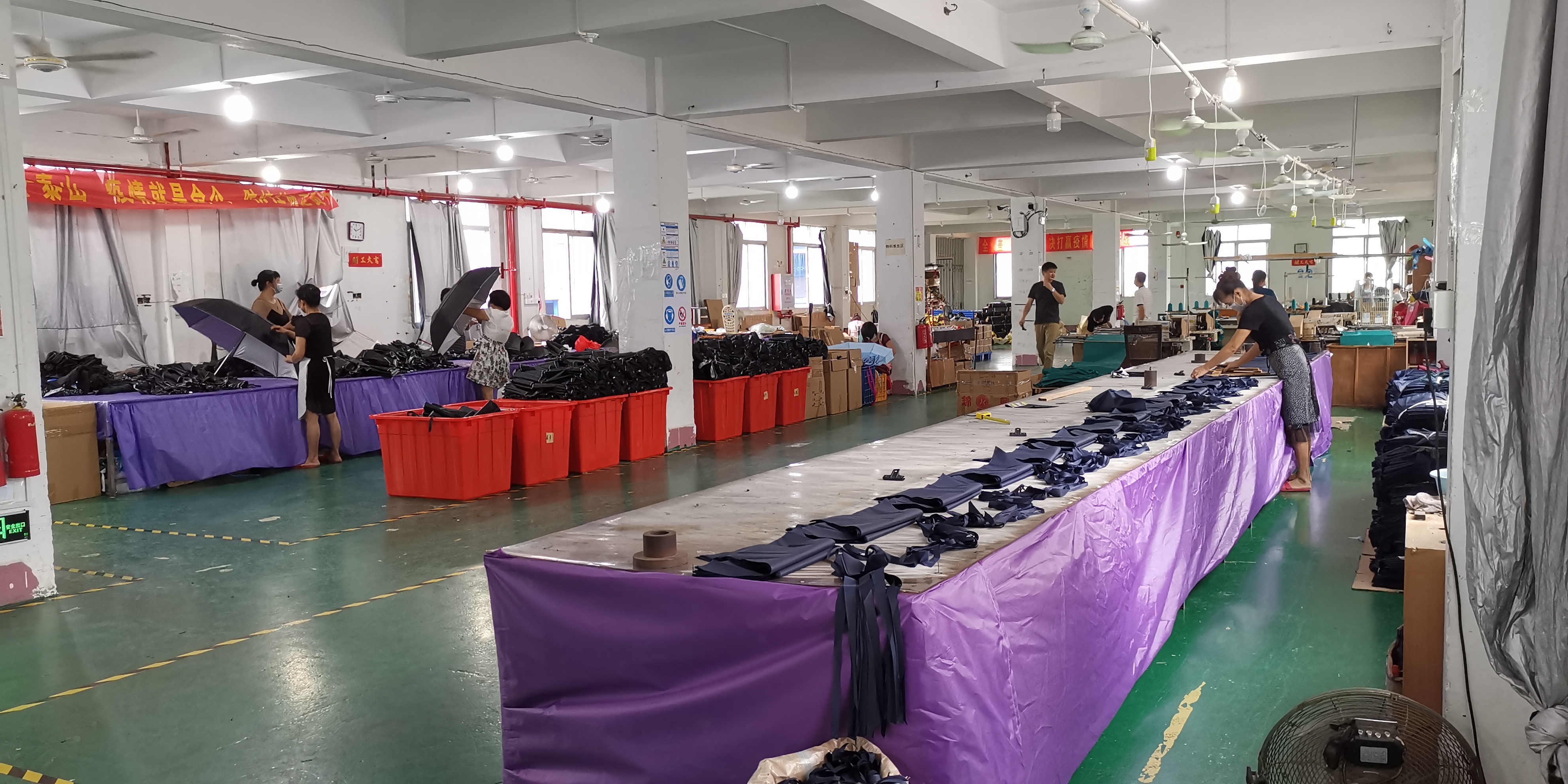 Xiamen United-Prosperity Industry & Trade Co., Ltd. fabriek productielijn