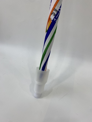 De 32-inch Golfparaplu Met Een Hoes Die Regenwater Opvangt