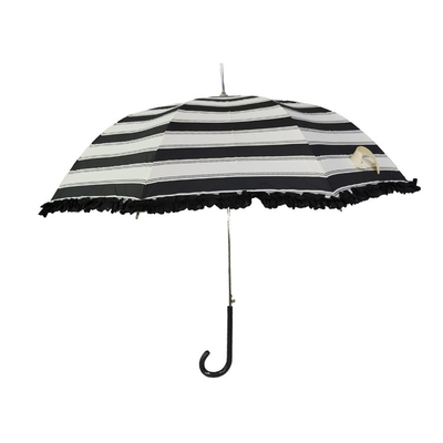De gestreepte Rechte Paraplu van de Pongézijdestof met Bloemrand