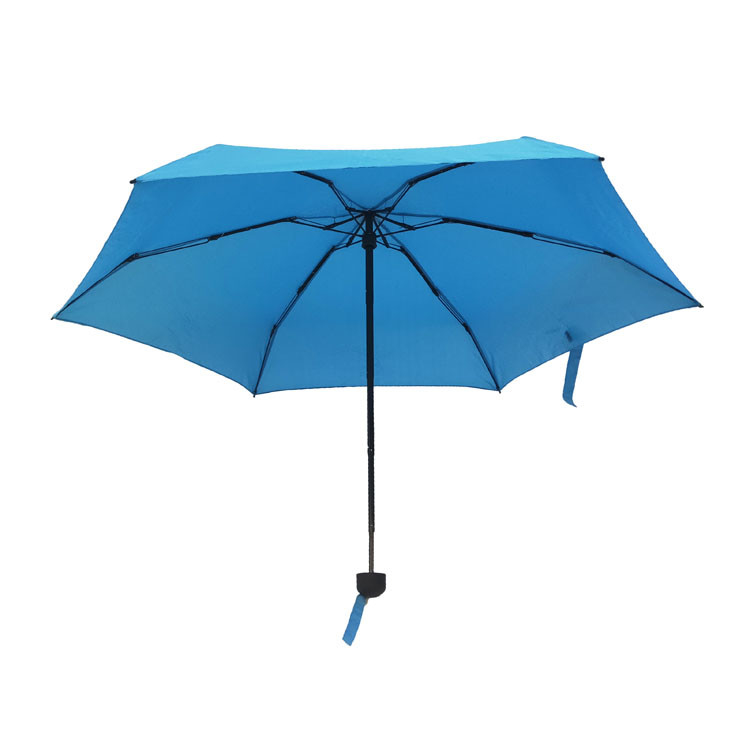 Reisvriendelijke opvouwbare paraplu met 6 ribben en een grootte van 19 inch Bescherm jezelf tegen de regen